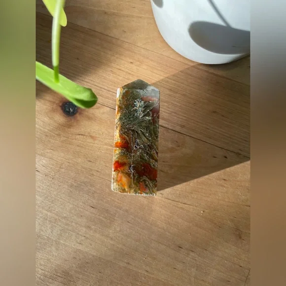 Fire Agate Crystal Tower - Picture 7 of 9